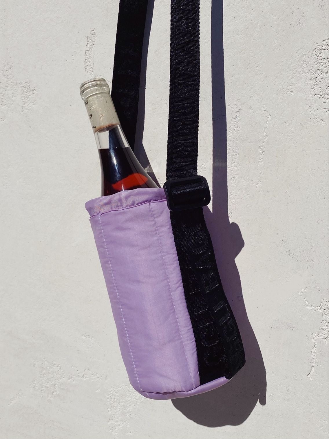 waterbottle sling by baggu