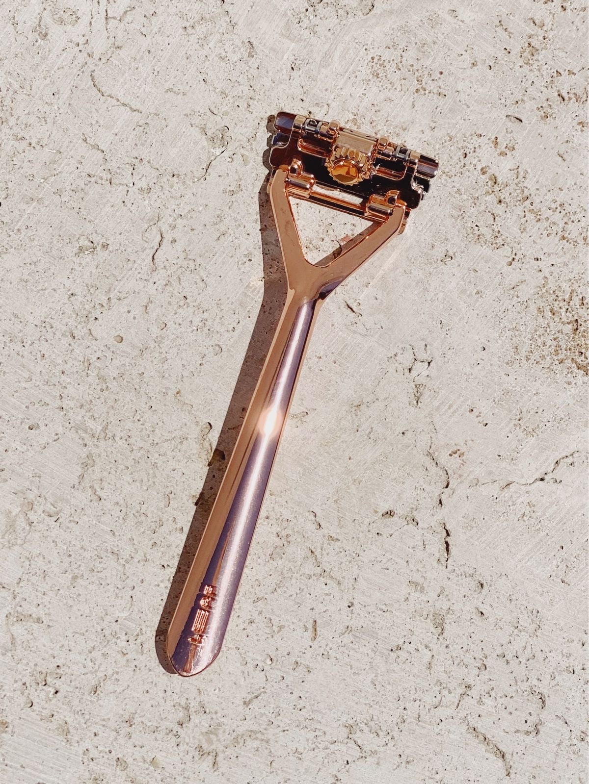 evenflo pivot razor pivoting head razor by leaf shave – The Well Refill